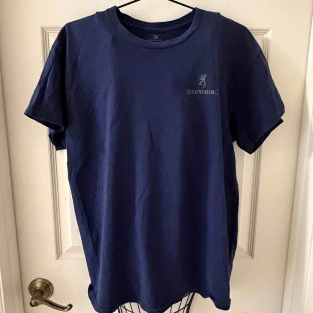 Browning T Shirt Mens Size L , S/S Crew Neck Deer, Hunting Blue & Green Graphic